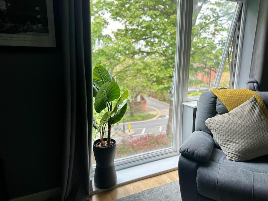 Stunning Luxury Croydon Apartment Gatwick Airport Close Purley Exterior foto