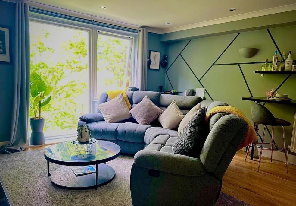 Stunning Luxury Croydon Apartment Gatwick Airport Close Purley Exterior foto